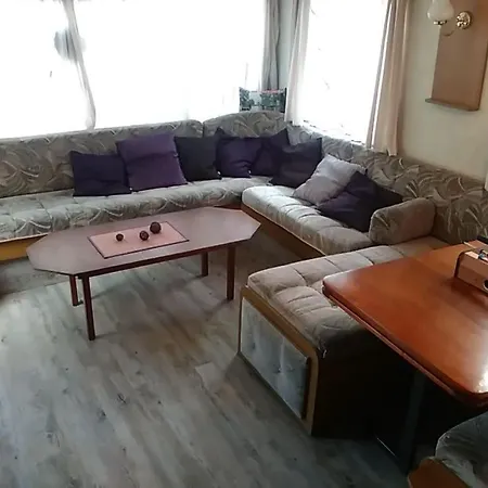 Mobilni Dum U Goldy Camping Česká Skalice