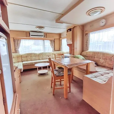Mobilni Dum U Goldy Camping