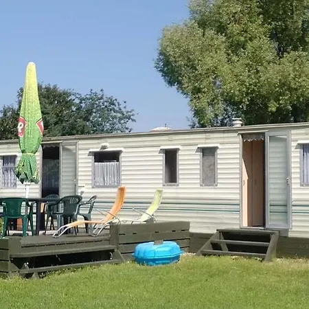 Campsite Mobilni Dum U Goldy *