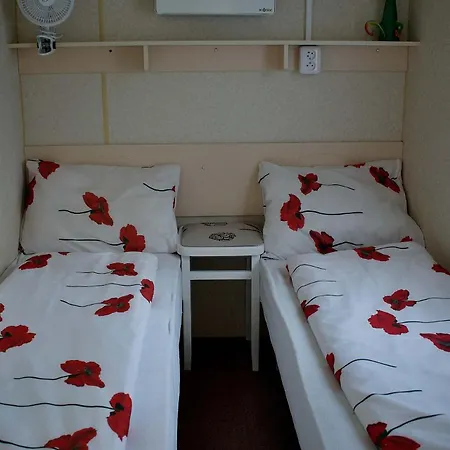 Camping Mobilni Dum U Goldy Česká Skalice