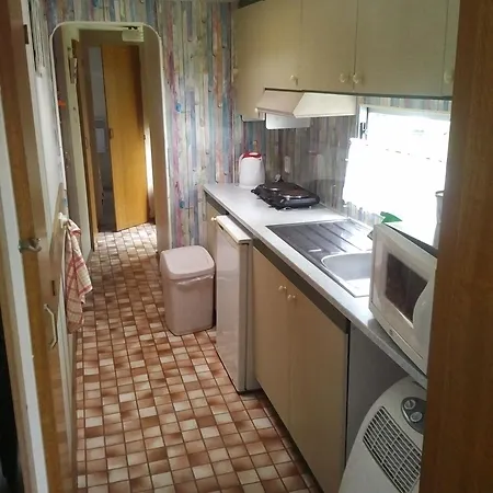Mobilni Dum U Goldy Camping Česká Skalice